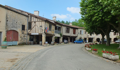 Fources bastide town