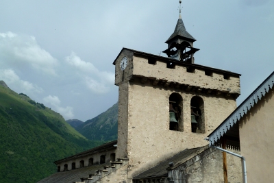 Pierrefitte Nestalas church tower