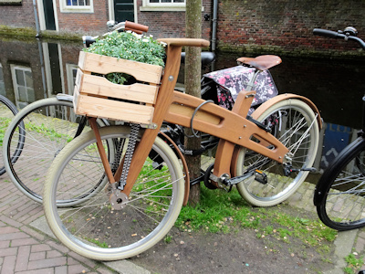 Delft wooden bike