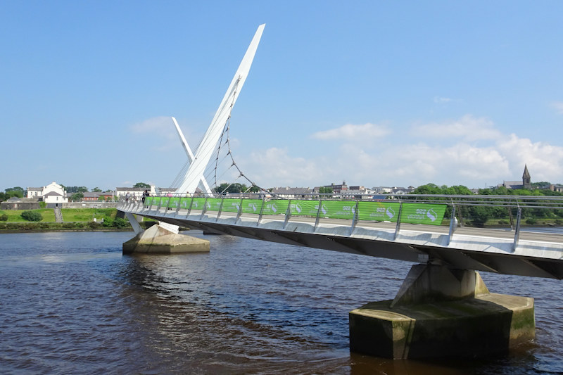Derry/Londonderry peace bridge