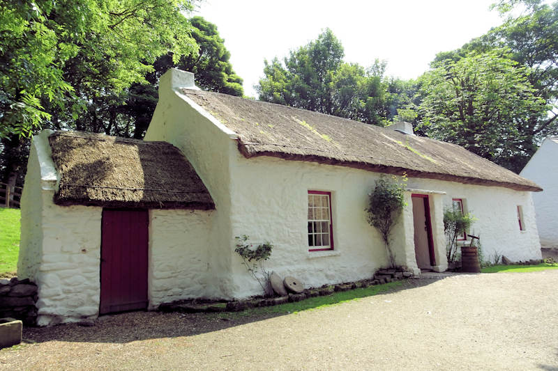 Folk Park Irish cottage