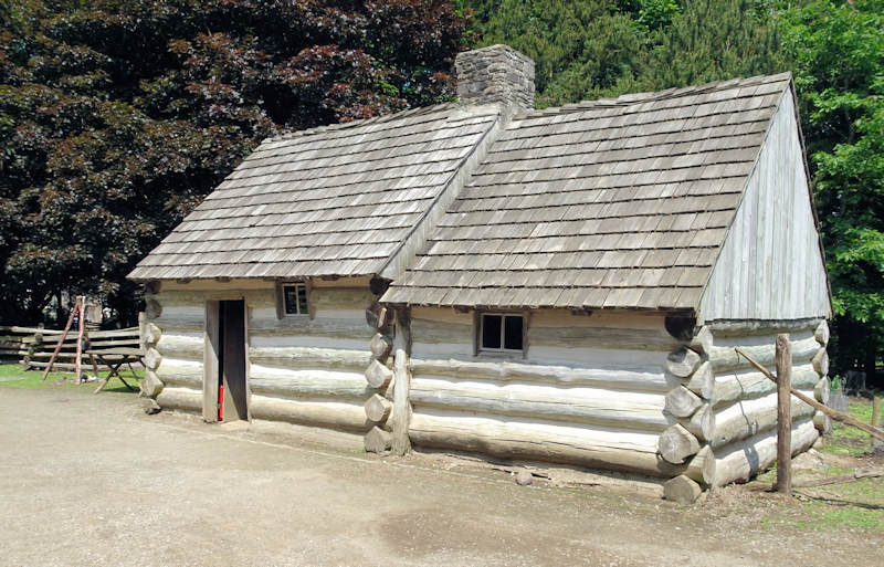 Folk Park log cabin