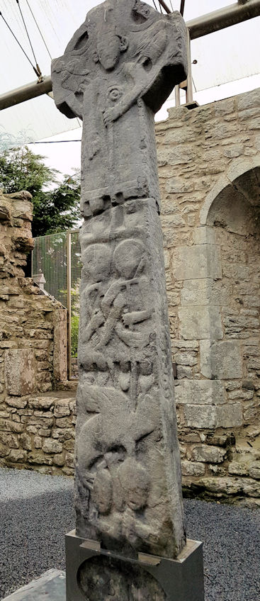 Kilfenora Celtic cross