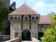Estavayer - castle entrance