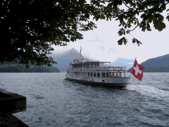 Steamer on Lake Luzerne