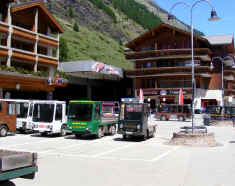 Zermatt - silent electric trolleys